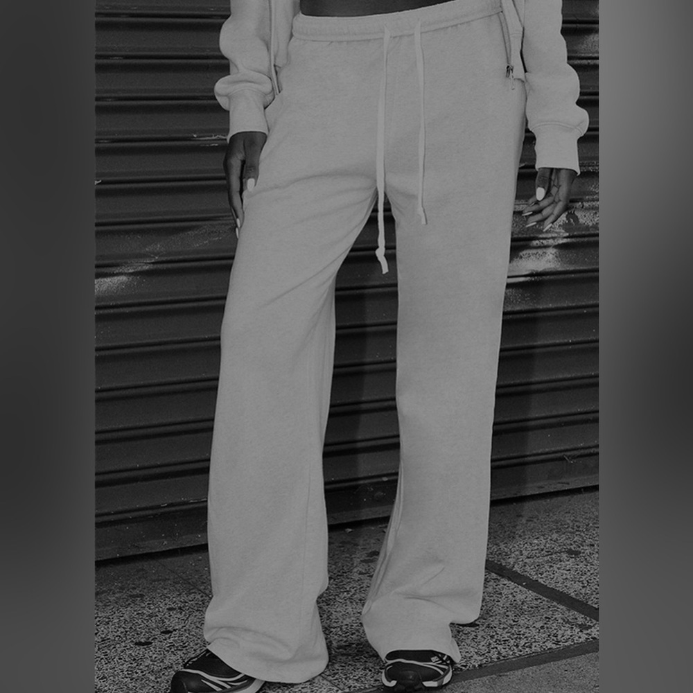 John Galt Brandy Melville gray sweatpants lounge pants